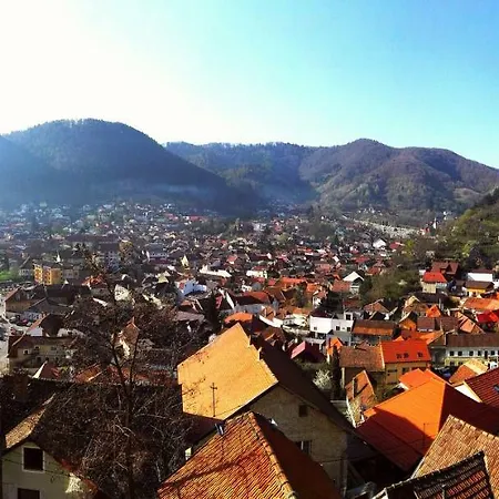 Paul Paronamic View Over Medieval Historical Centre Maison d'hôtes Braşov